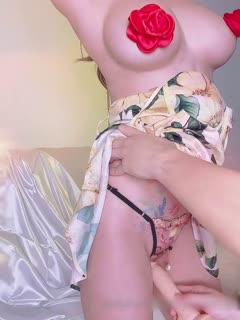 国产美女精品自产拍在线观看-精彩预告在线播放高清