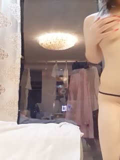 欧美亚洲另类自拍丁香-吉吉影音高清完整版